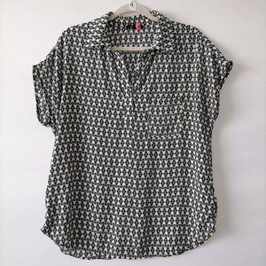 Pleione Women's Black White Printed Collared Pullover Blouse Short Sleeve Size L